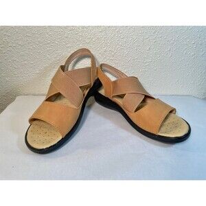 Womens Size 6.5 Beige Sandals, Bella Hanna